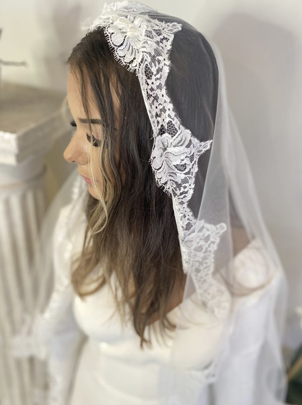 How to Choose the Wedding Veil for Your Dress